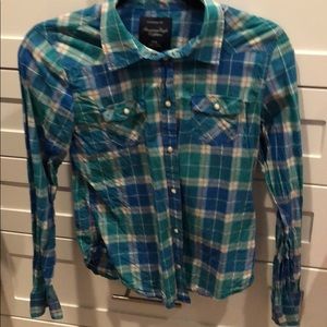 Button down pearlized snaps